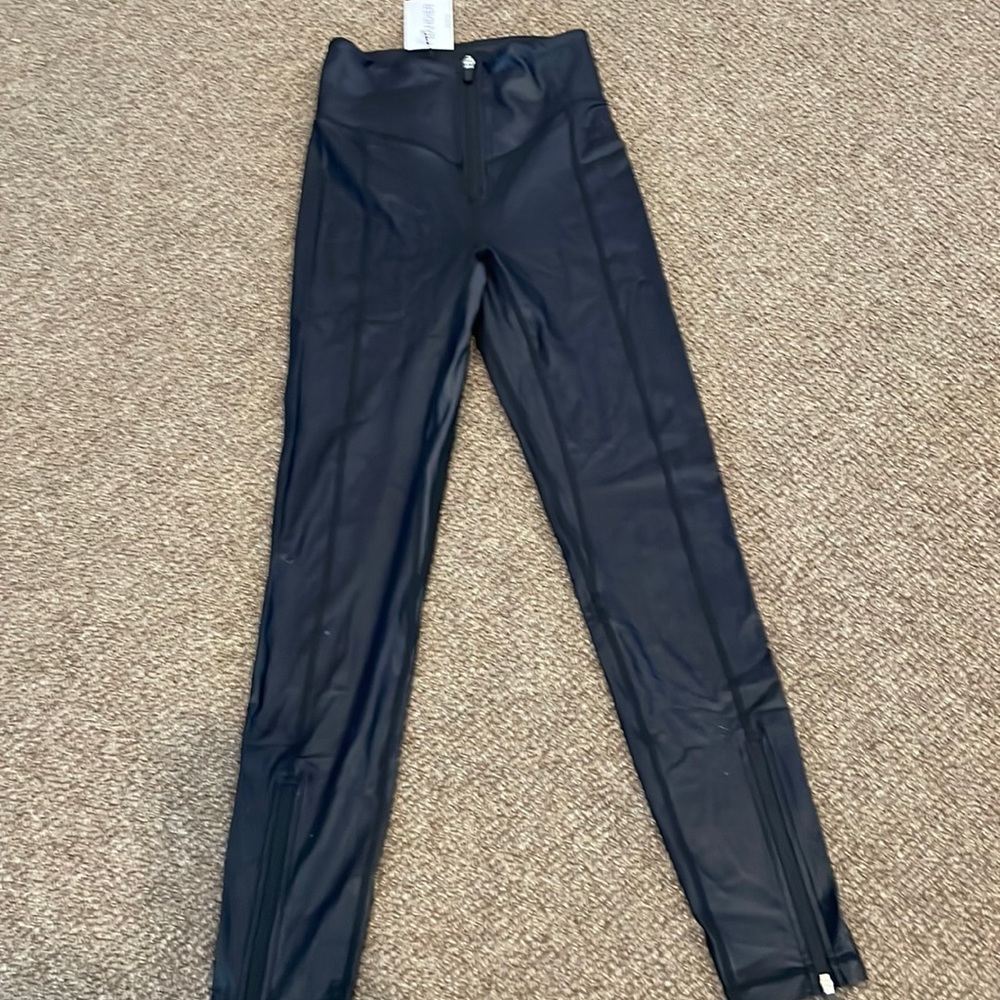 New with tag all access legging